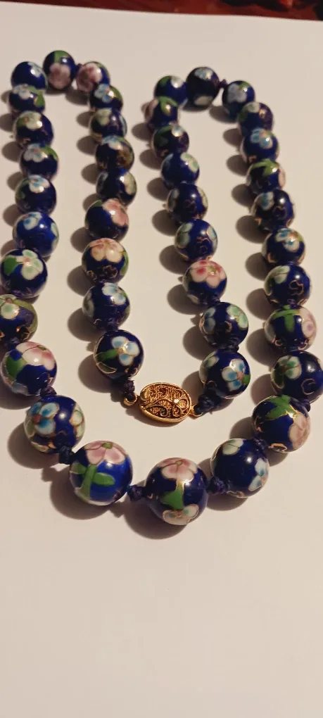 Gorgeous Vintage Handcrafted Asian Cloisonne Necklace