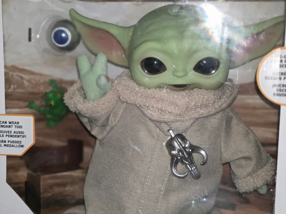 Star Wars Mandalorian The Child Plush Adventure Pack image indicator(2)