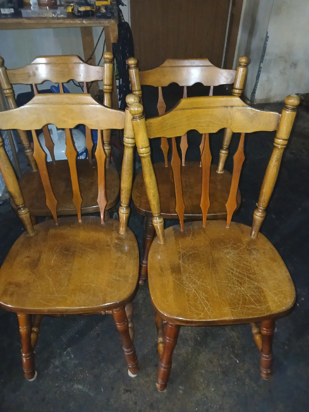 4 chears good condition thumbnail