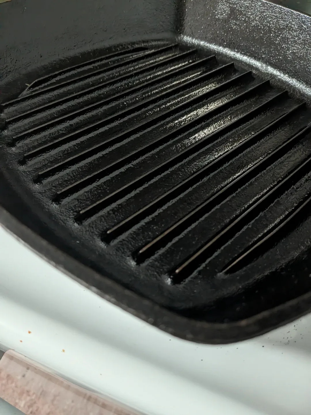 Lodge Cast Iron Grill Pan - Black image indicator(2)