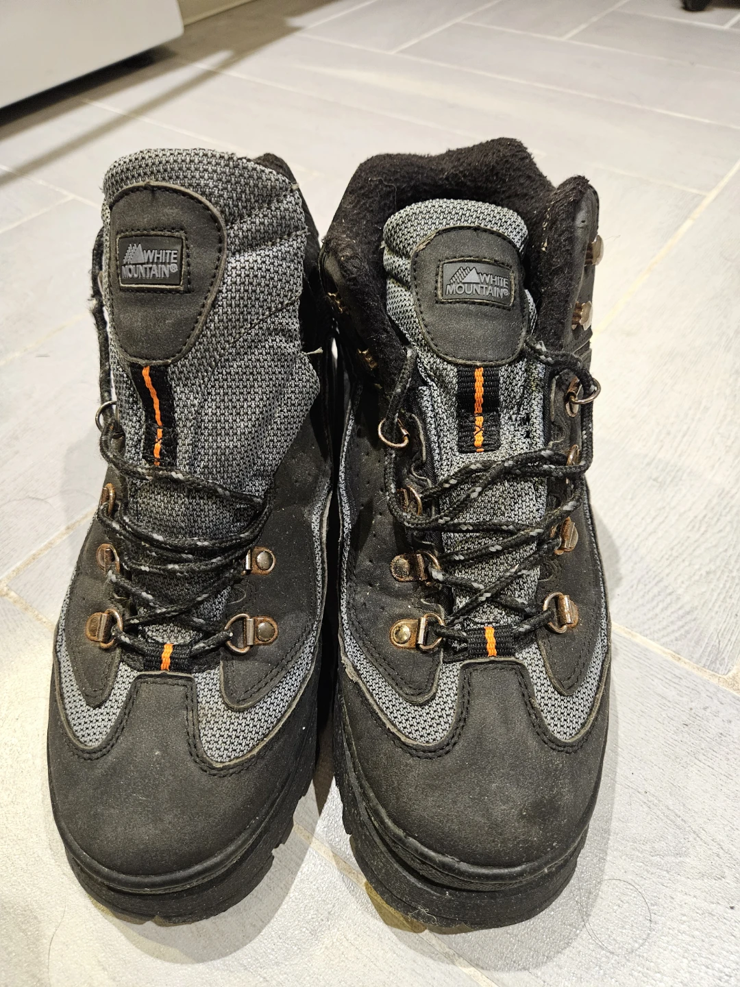 Mens White Mountain Radiantex shoes