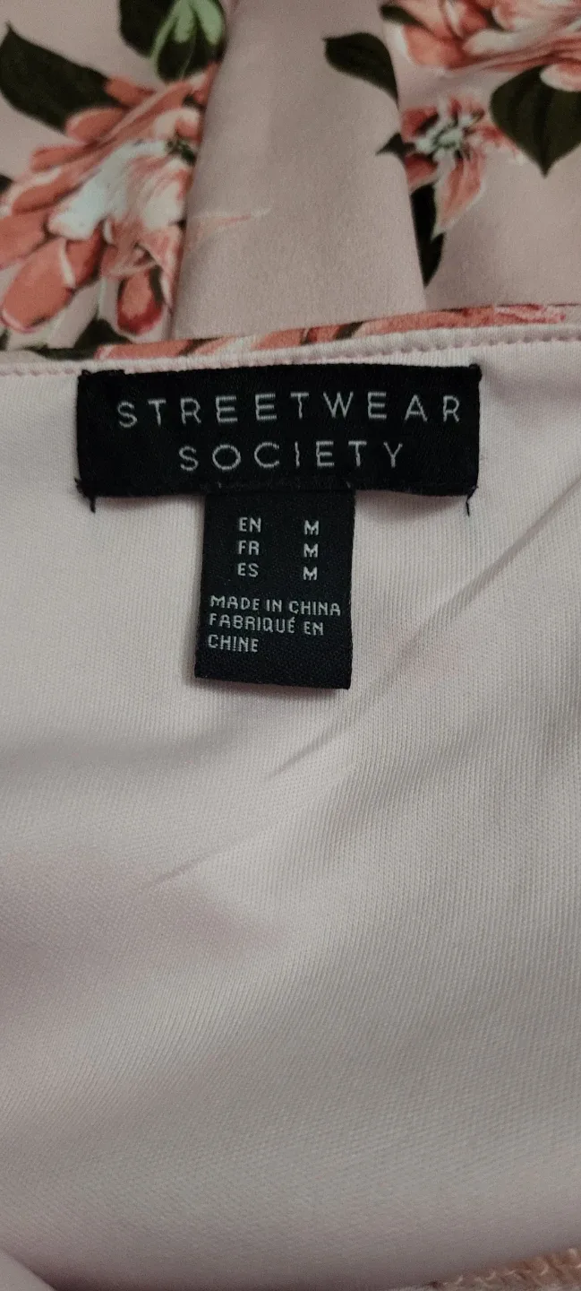 Streetwear Society Floral Dress - Size M image indicator(3)