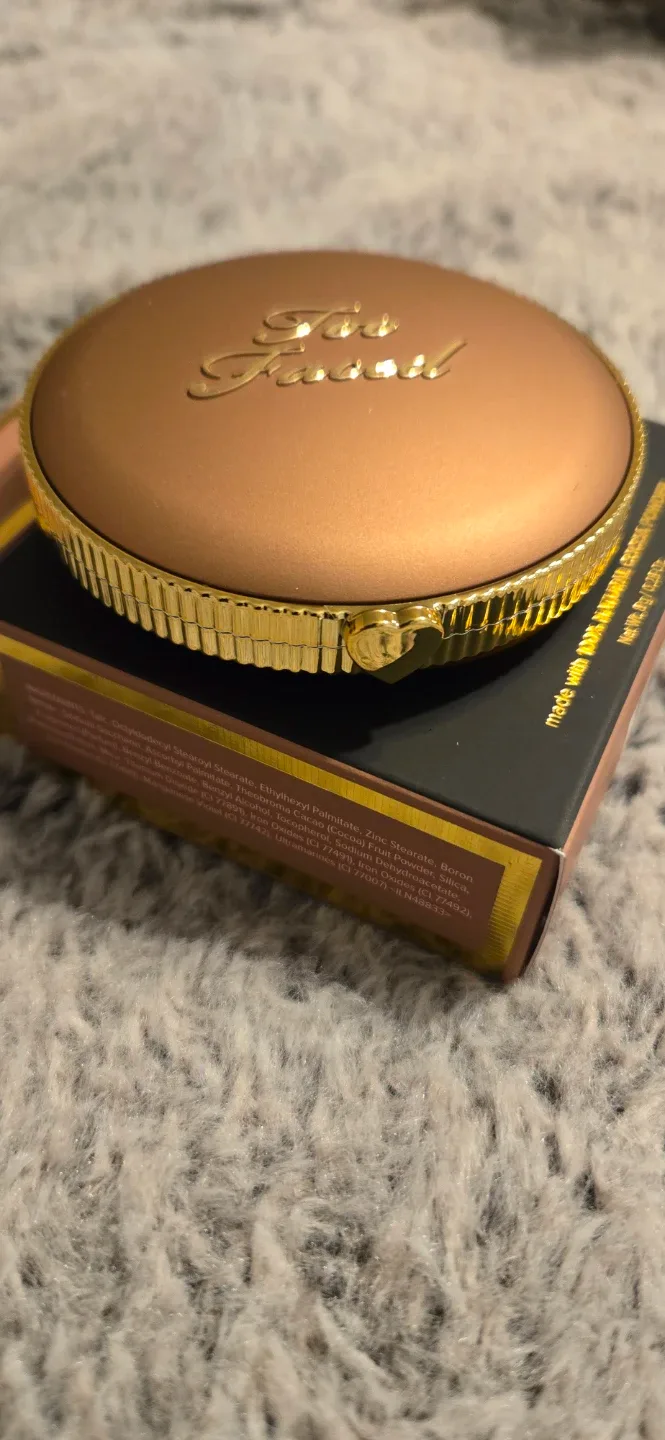 Too Faced Milk Chocolate Soleil Bronzer image indicator(5)