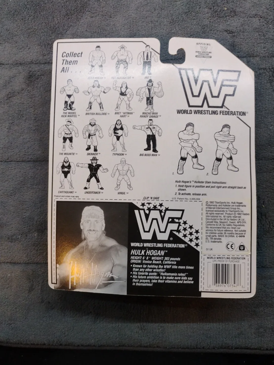 Hasbro Hulk Hogan MOC 1990 image indicator(2)