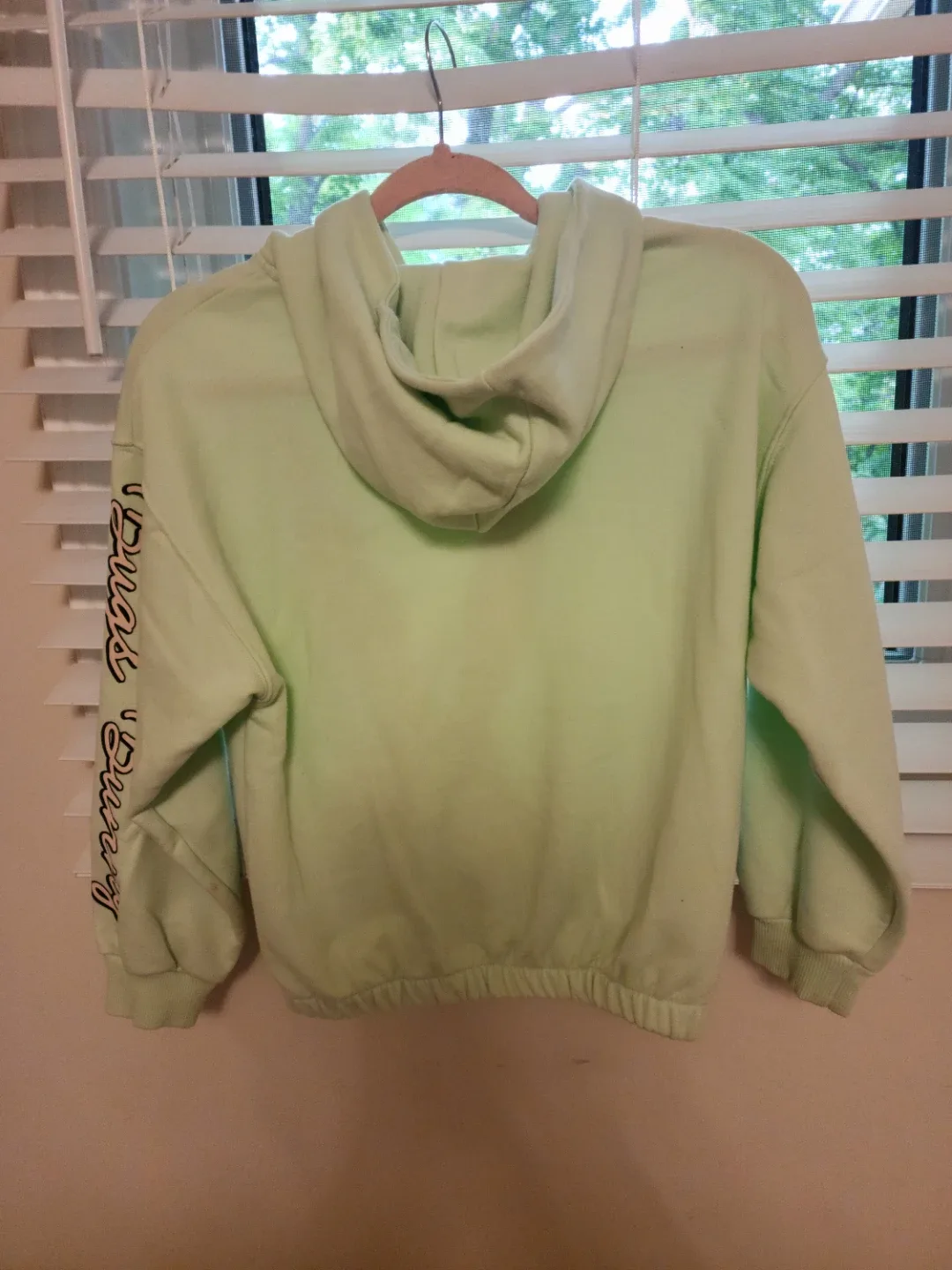 Zara/H&M Kids' Graphic Hoodies or sweatshirts, Size 10-11 and image indicator(6)