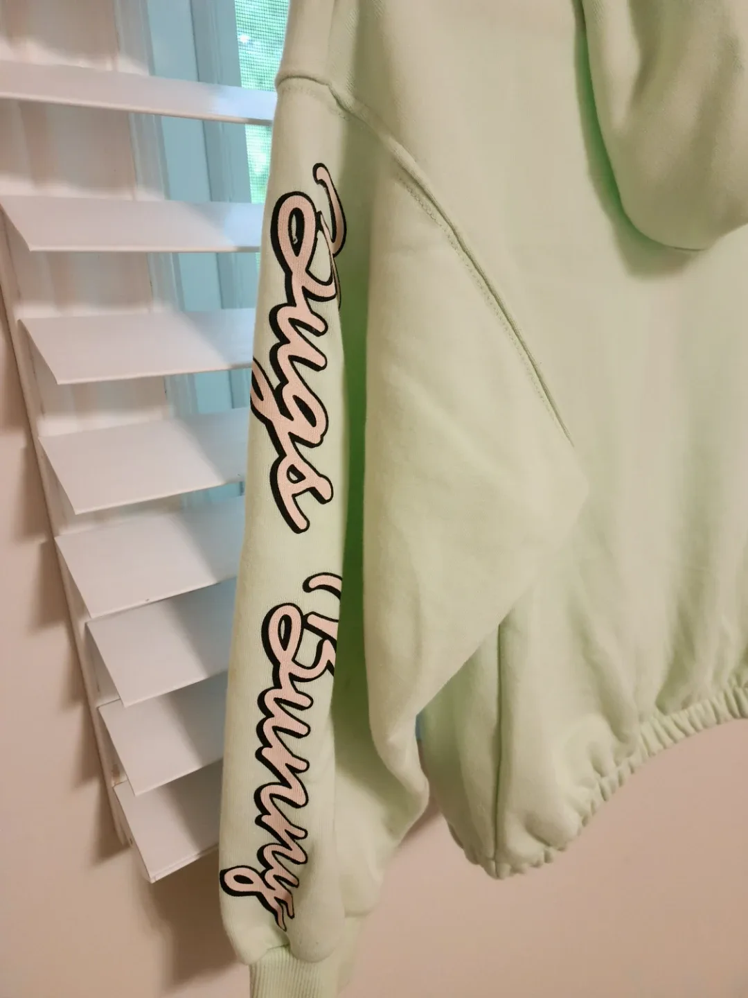 Zara/H&M Kids' Graphic Hoodies or sweatshirts, Size 10-11 and image indicator(7)