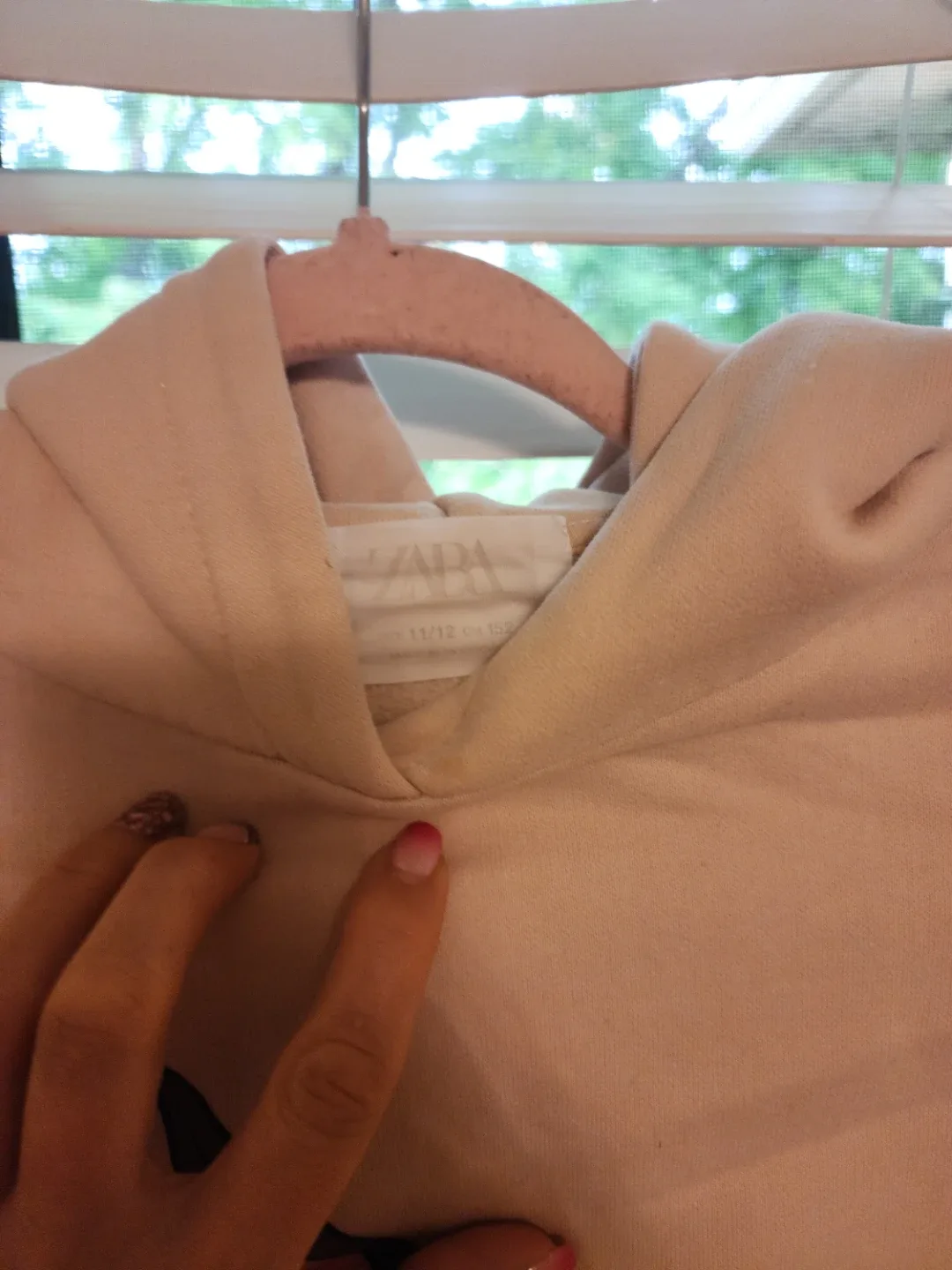 Zara/H&M Kids' Graphic Hoodies or sweatshirts, Size 10-11 and image indicator(10)