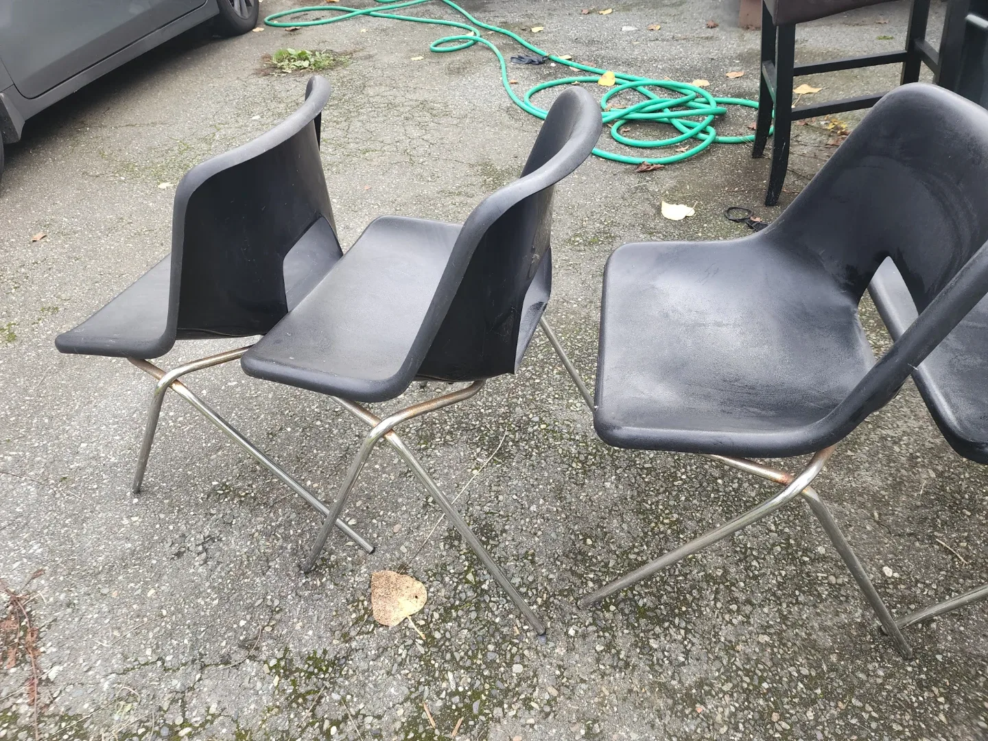 Set of 4 Black Stacking Chairs image indicator(6)