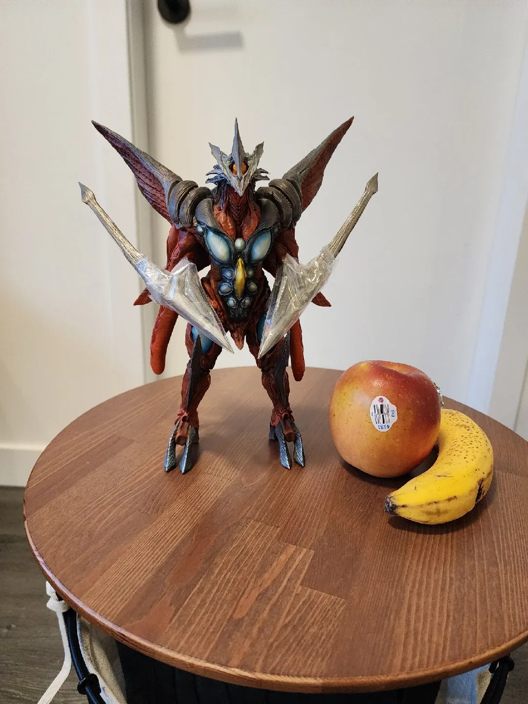 Iris (X-Plus Daikaiju Series Figurine) image indicator(6)