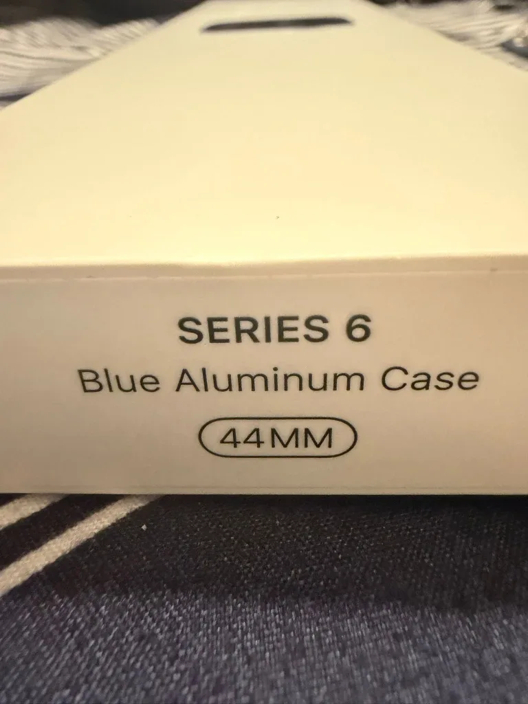 Apple Watch Series 6 Blue Aluminum 44mm image indicator(5)