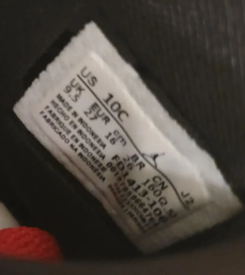 Nike Air Jordan 1 Retro High OG Toddler Size 10C image indicator(7)