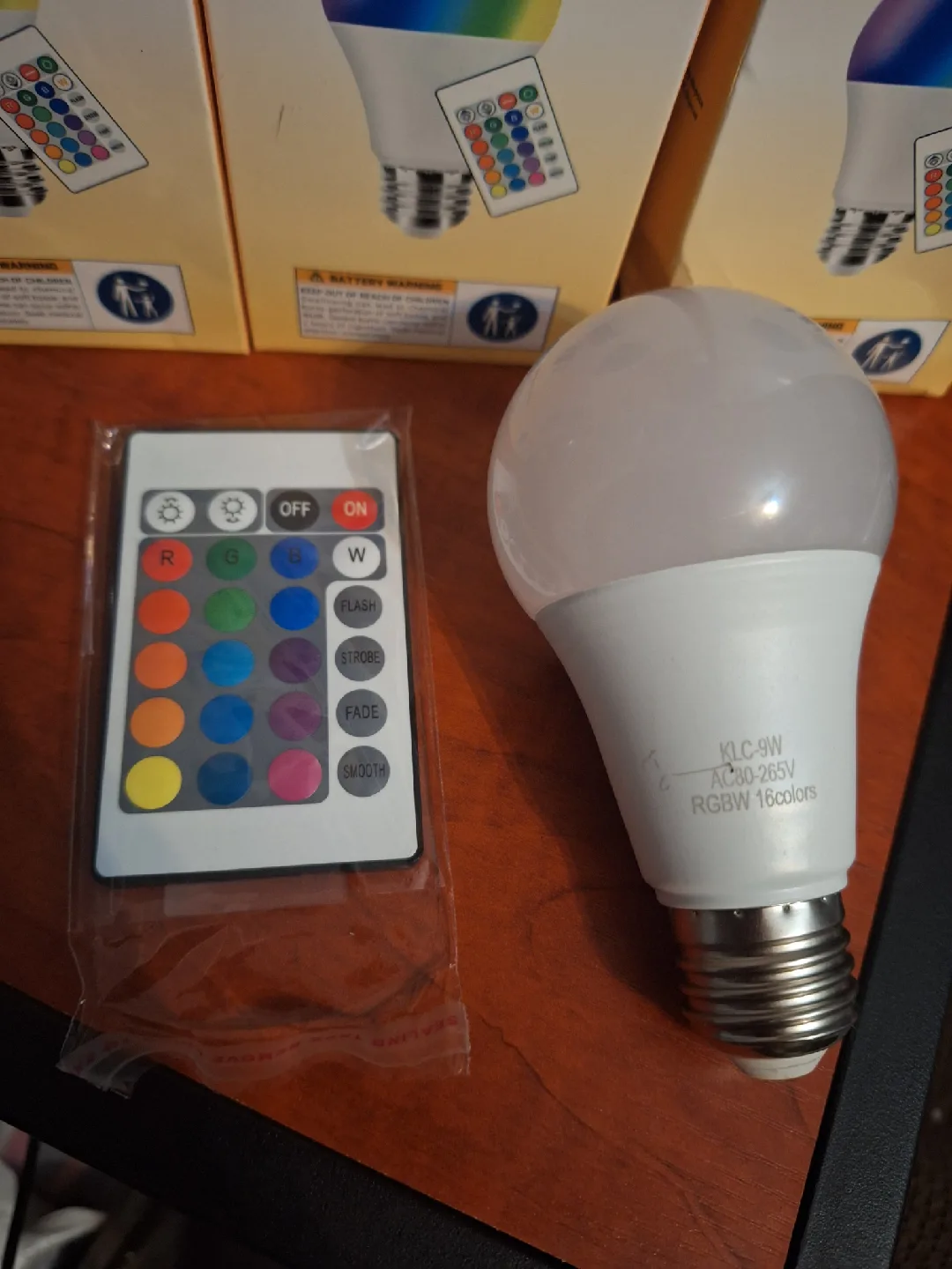 NEW LED RGB Bulb with Remote 💡🌈 image indicator(2)
