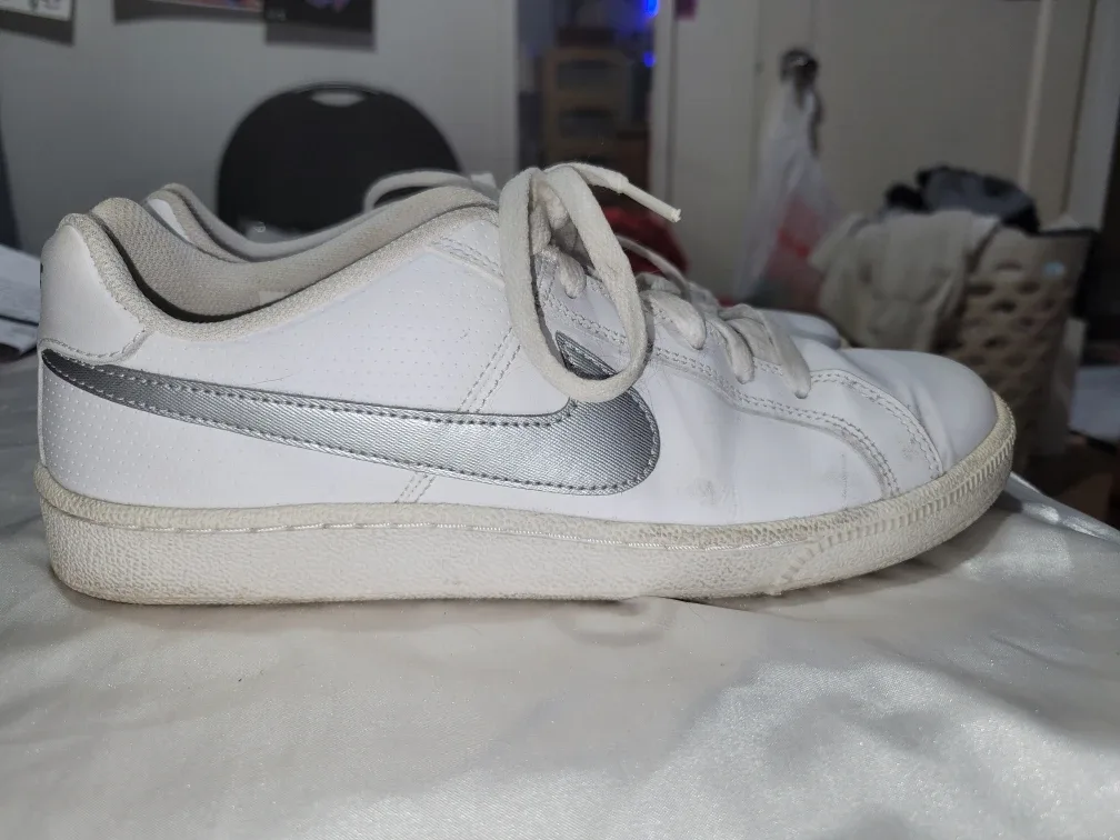 Nike Court Royale White Sneakers - Size 9 image indicator(3)