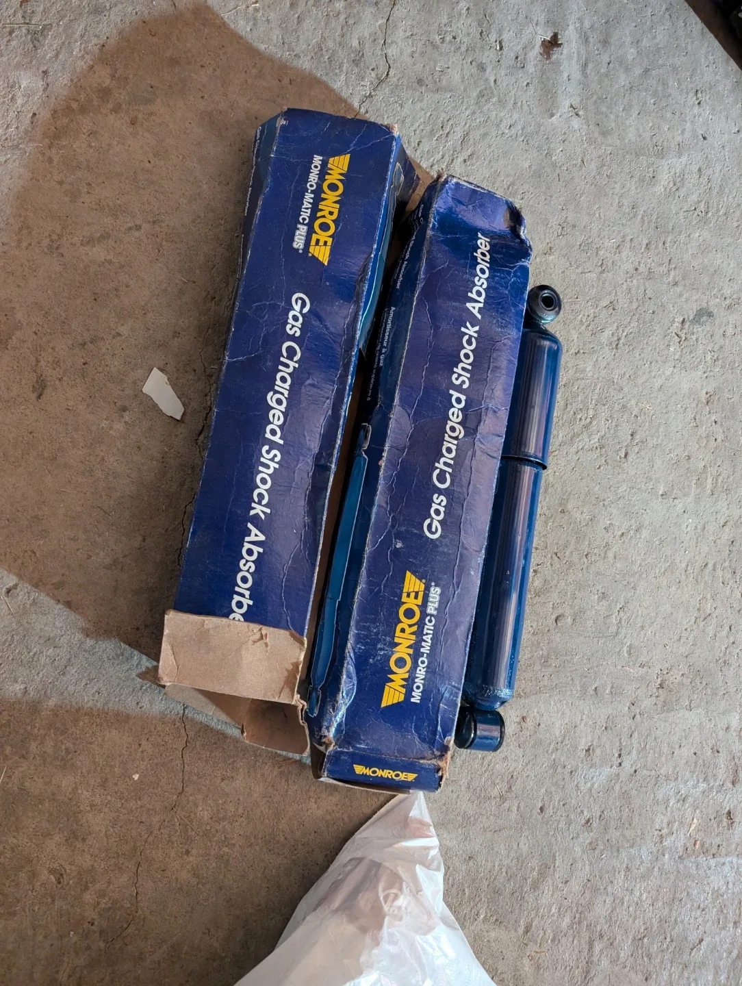 2 ford pick up truck gas charged shock absorbers 75$ each in box