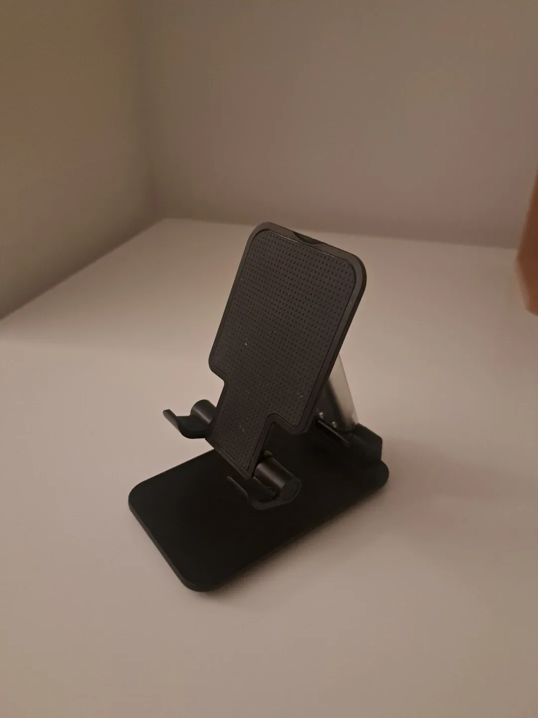 Adjustable Phone Stand - Black