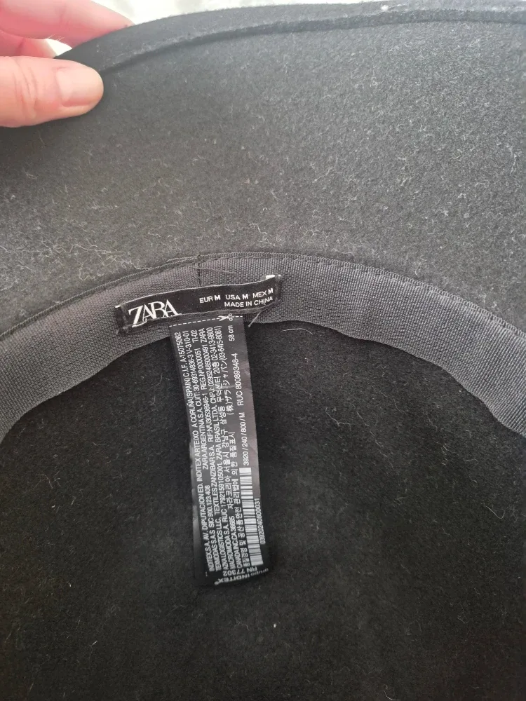 Zara Black Wool Floppy Hat - Size M image indicator(2)