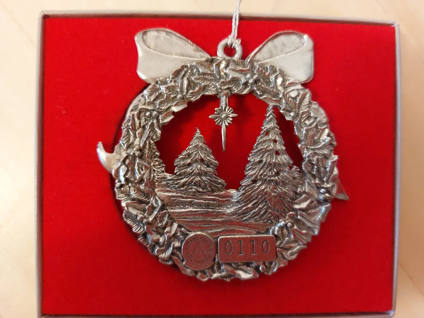 1993 Christmas Ornament - Merry Christmas/Joyeux Noel image indicator(2)