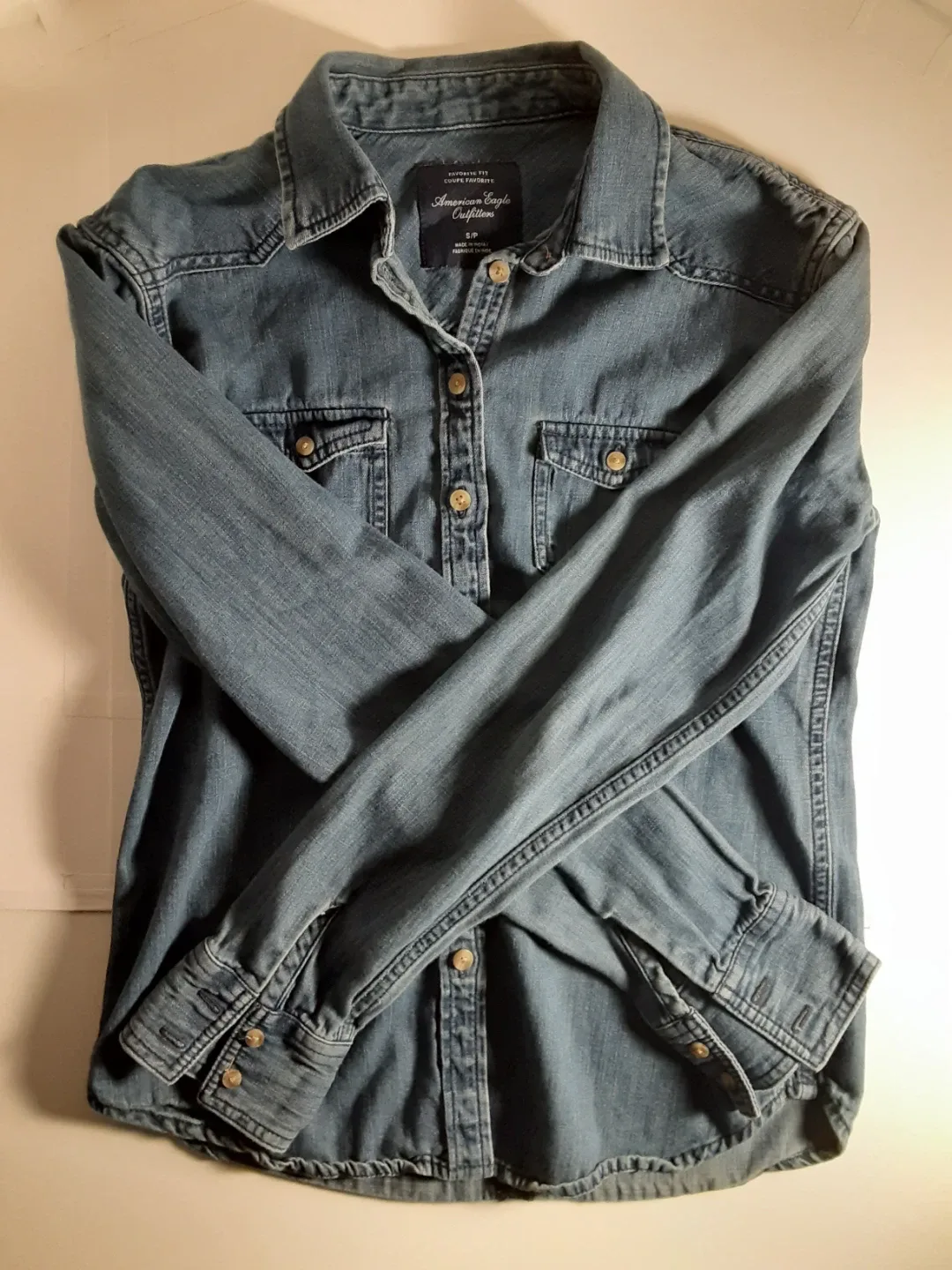 American Eagle - Long Sleeve Button-Up Shirt | S: SM image indicator(3)