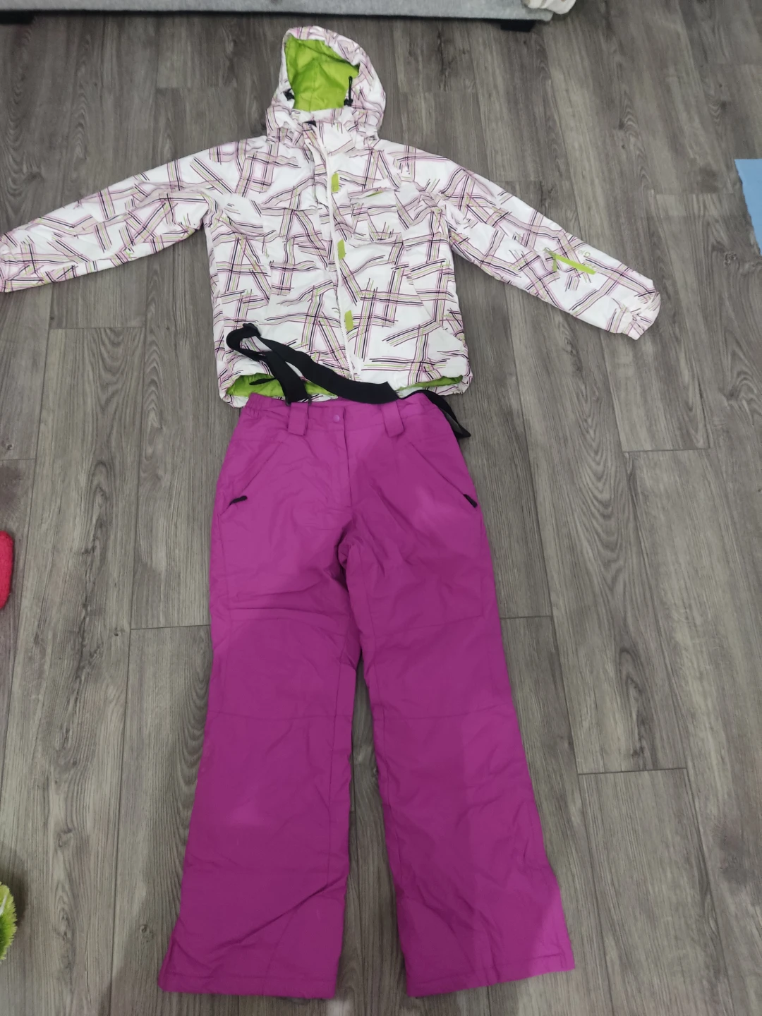 Etirel Ski Suit -girls Jacket & Pants snowboard
