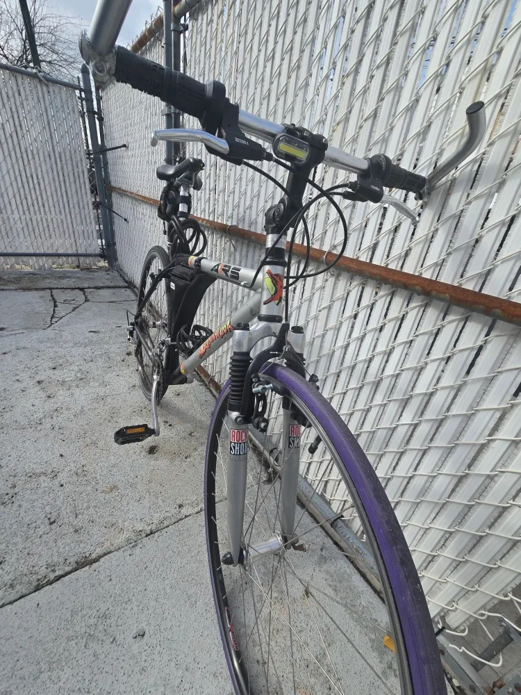 Barracuda Coronado Hybrid Bike image indicator(5)