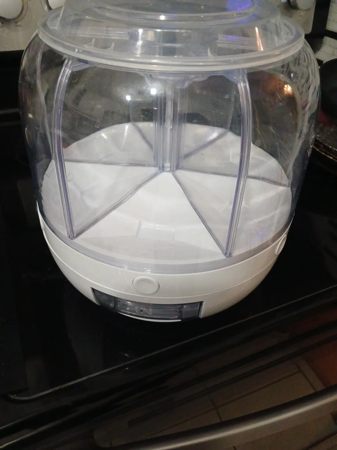 Rotating grain storage box dispenser image indicator(3)