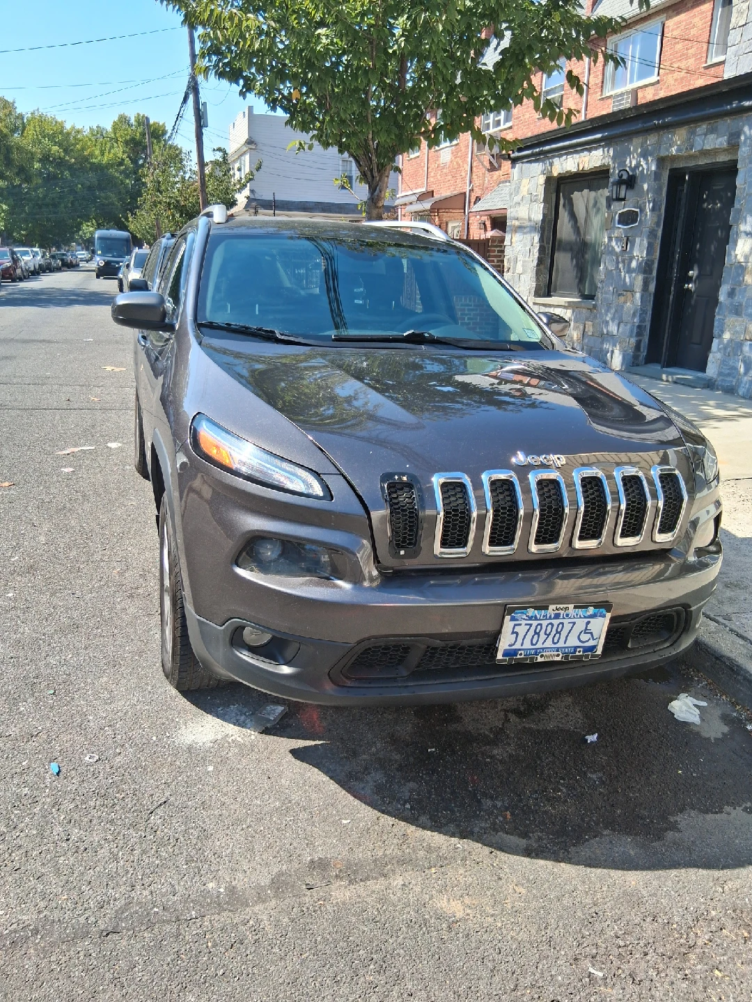Jeep Cherokee SUV 2017 150k millas - photo 2