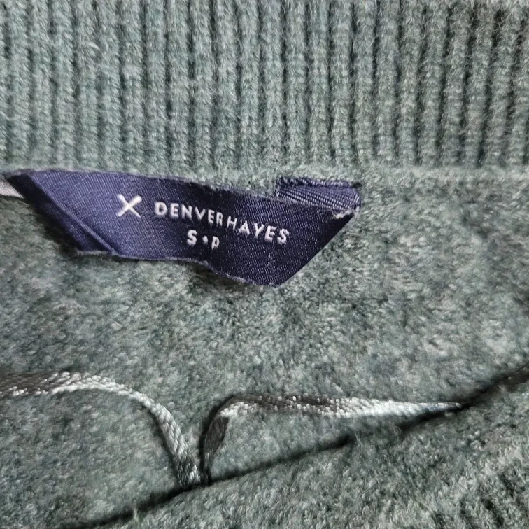 Ladies Size Small Petite Sweater image indicator(6)