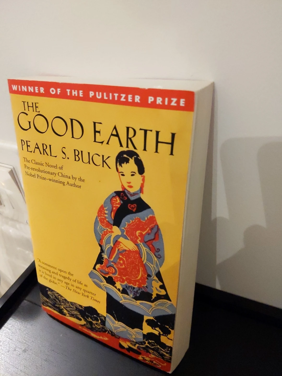 The Good Earth by Pearl S. Buck won the Pulitzer Prize - photo 4