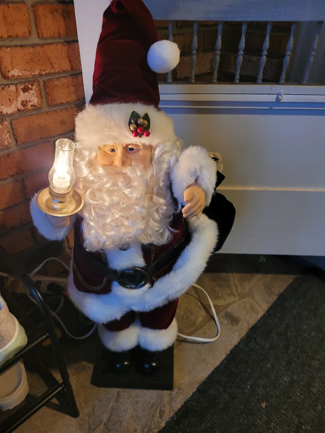 Animated Santa Claus Figure image indicator(3)