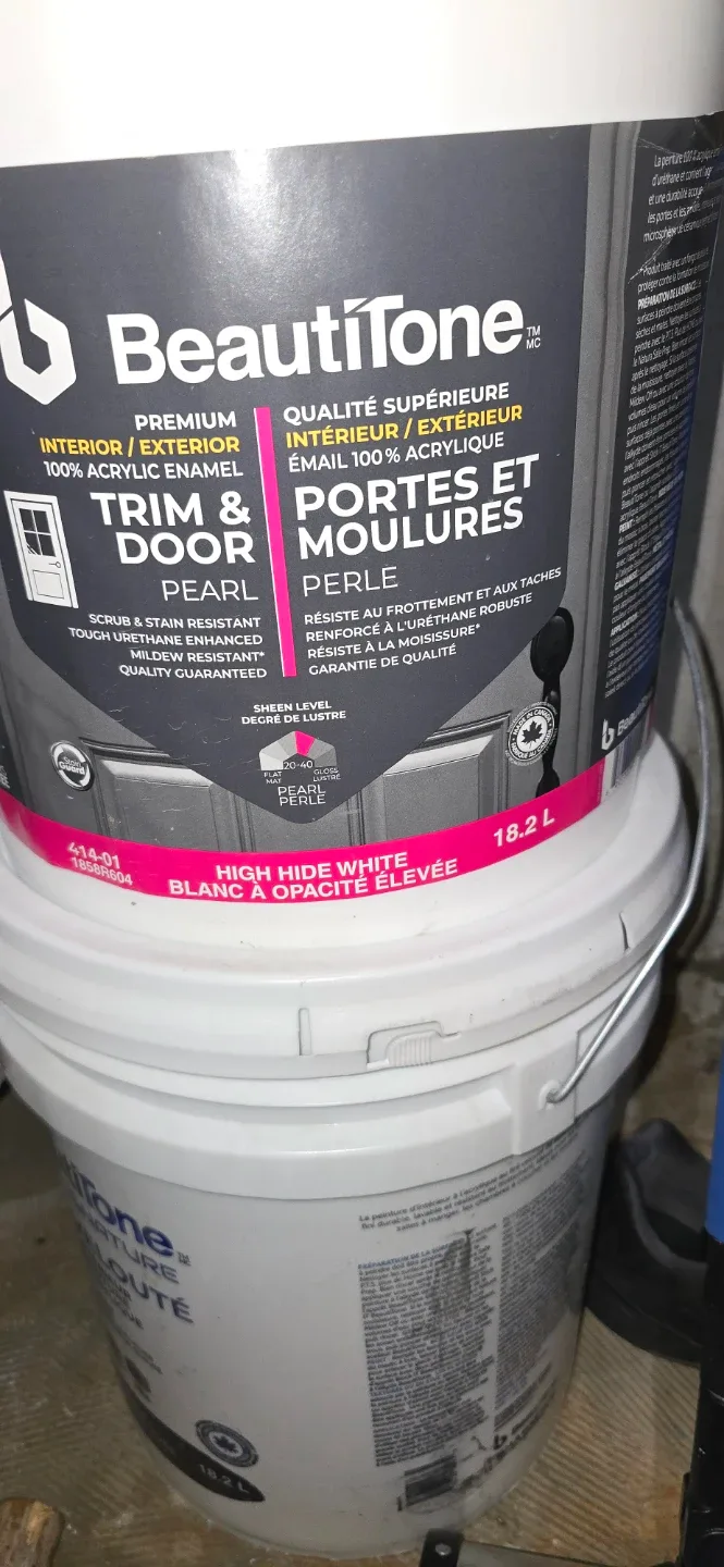 BeautiTone Interior Acrylic Paint - 18.2L image indicator(2)