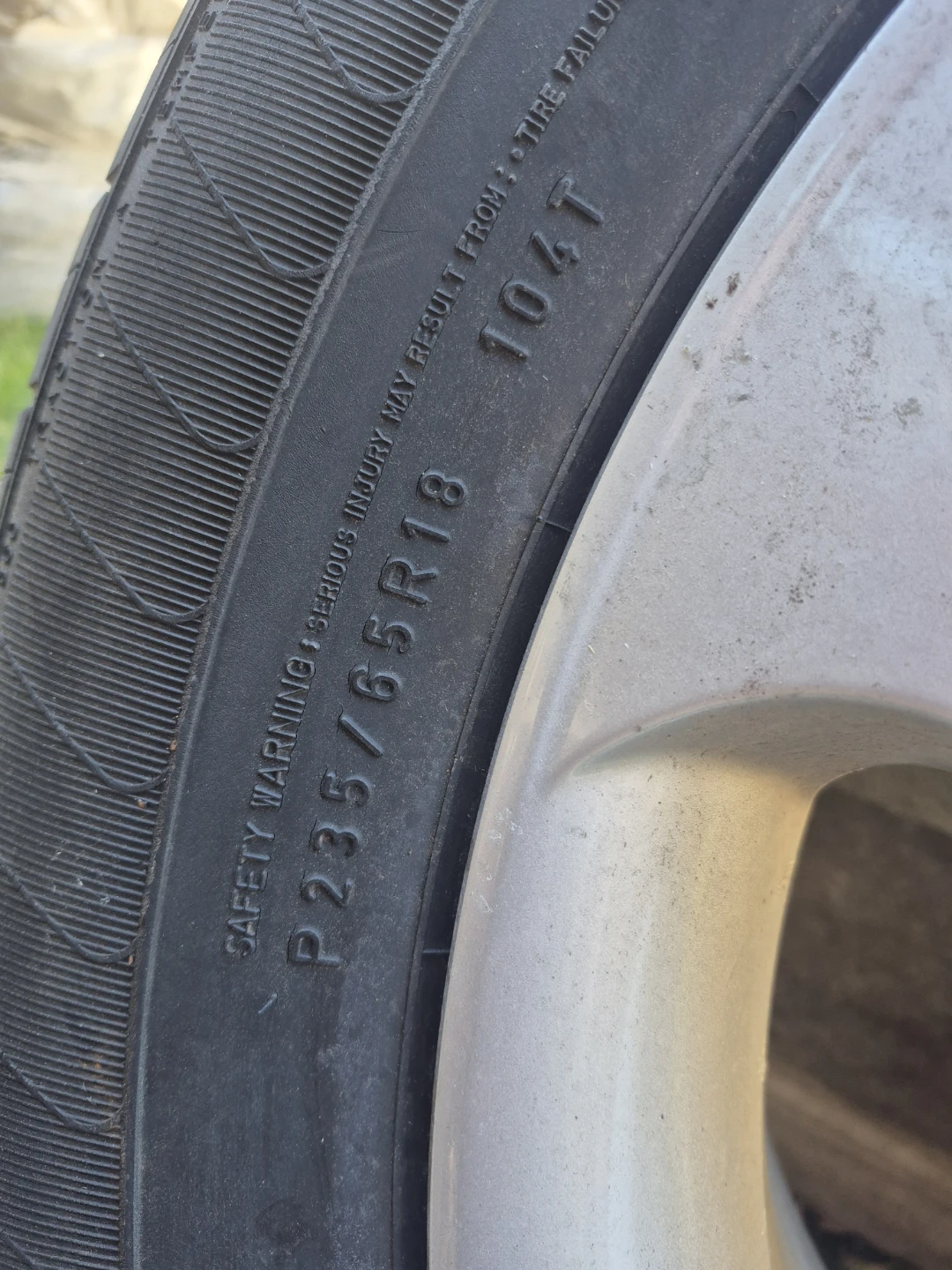 P235/65R18 Tire 104T - photo 3