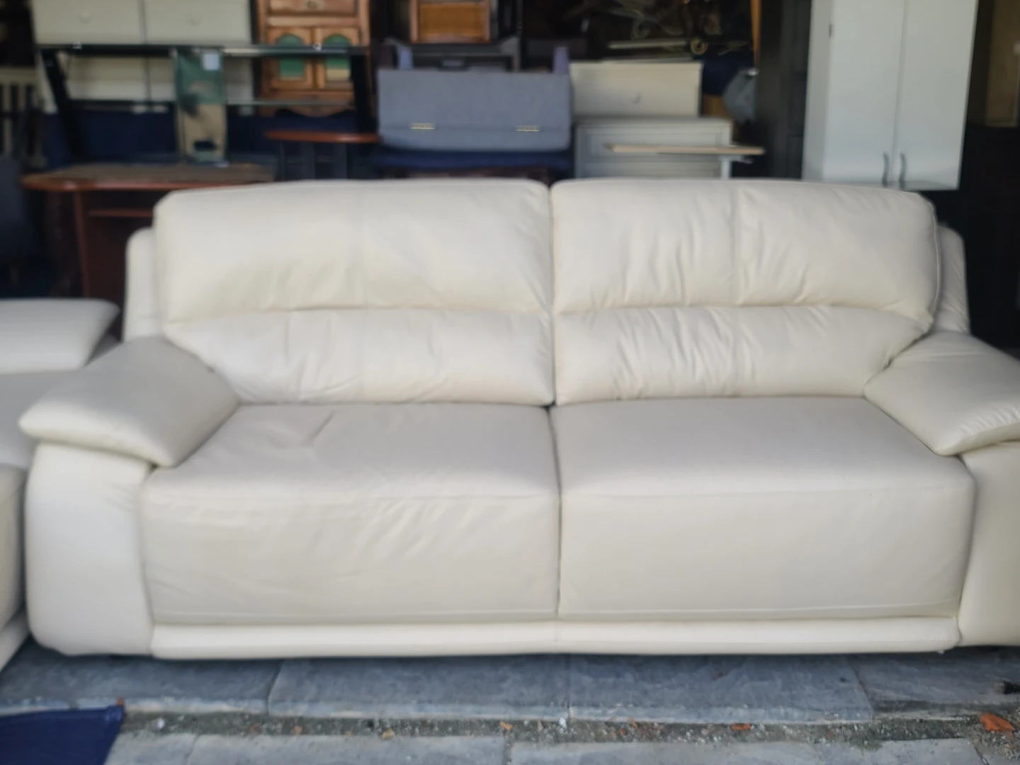 Cream Leather Sofa Set - photo 3