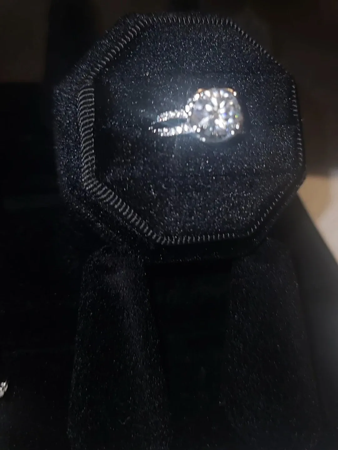 2 ct Moissanite Ring 18kt wt gold plated image indicator(4)