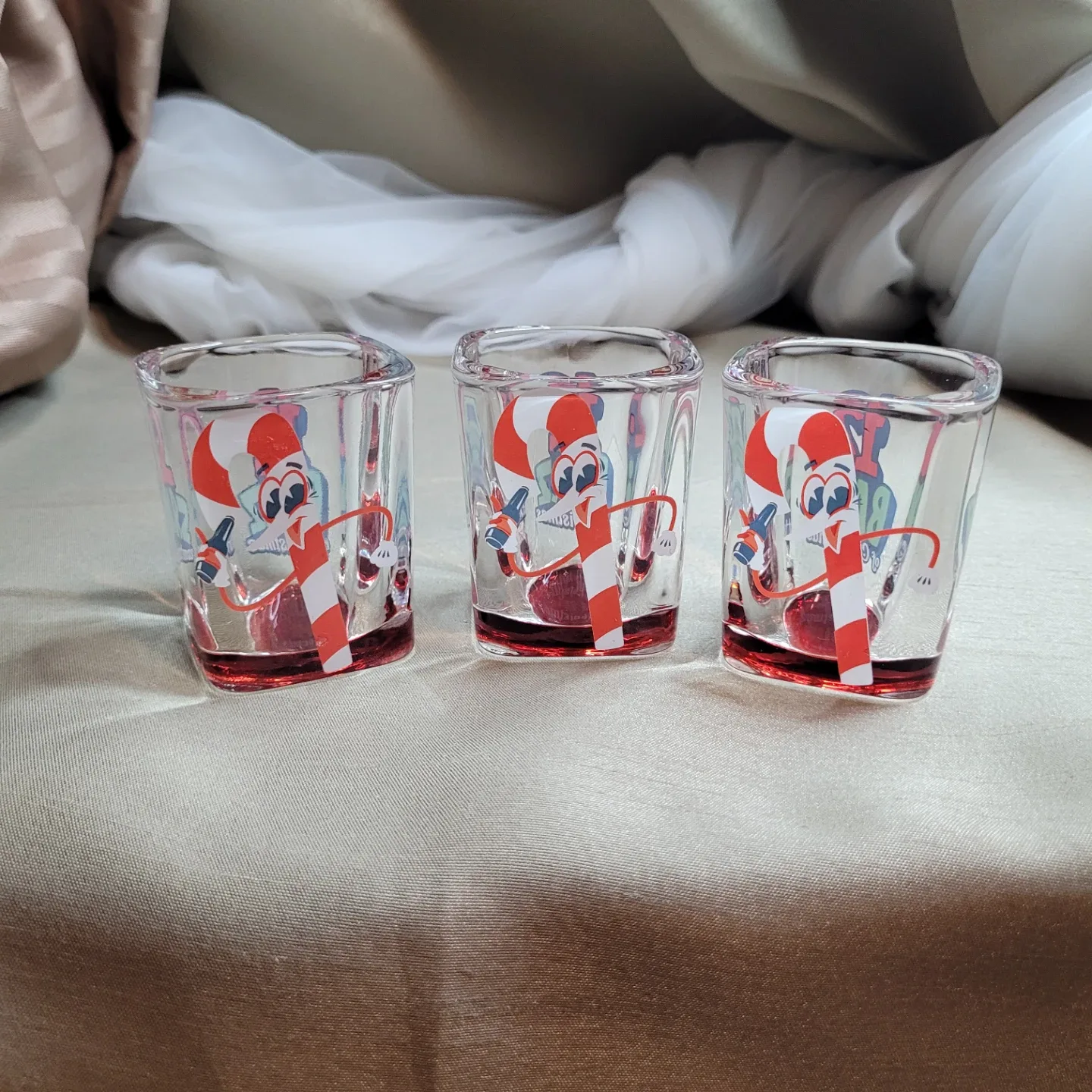 Set of 3 Holiday Christmas Shot Glasses -12 Barz of Christmas image indicator(7)