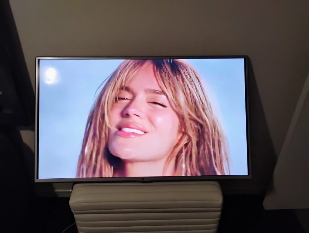 LG Smart TV 43 inch