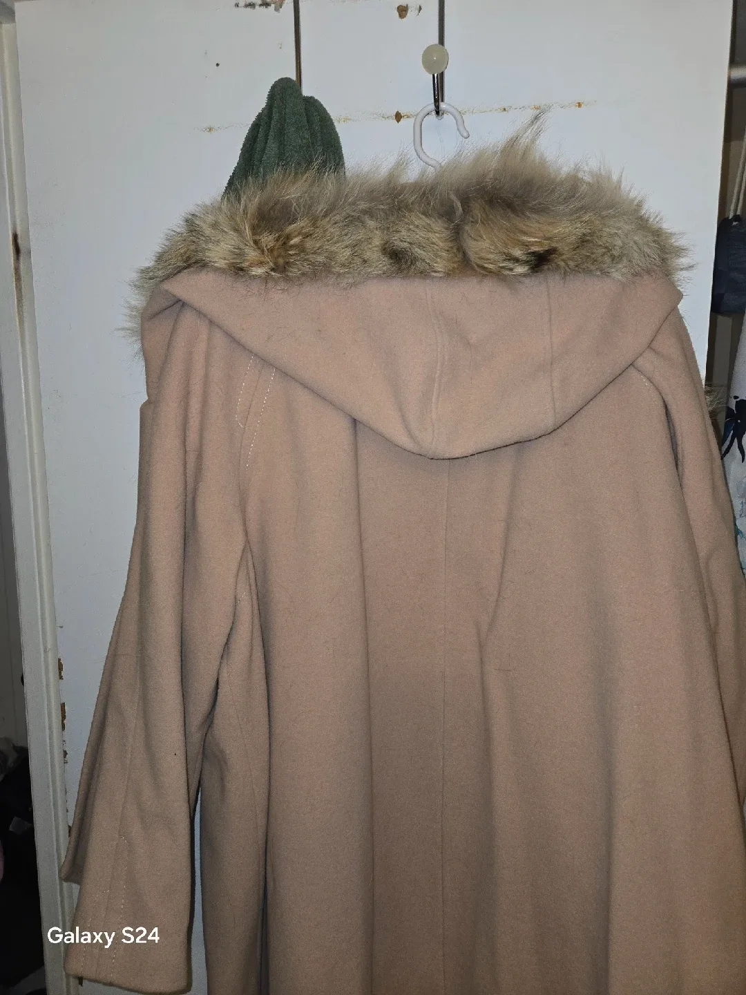 JAY Winter Coat with Fur Hood plus size image indicator(3)