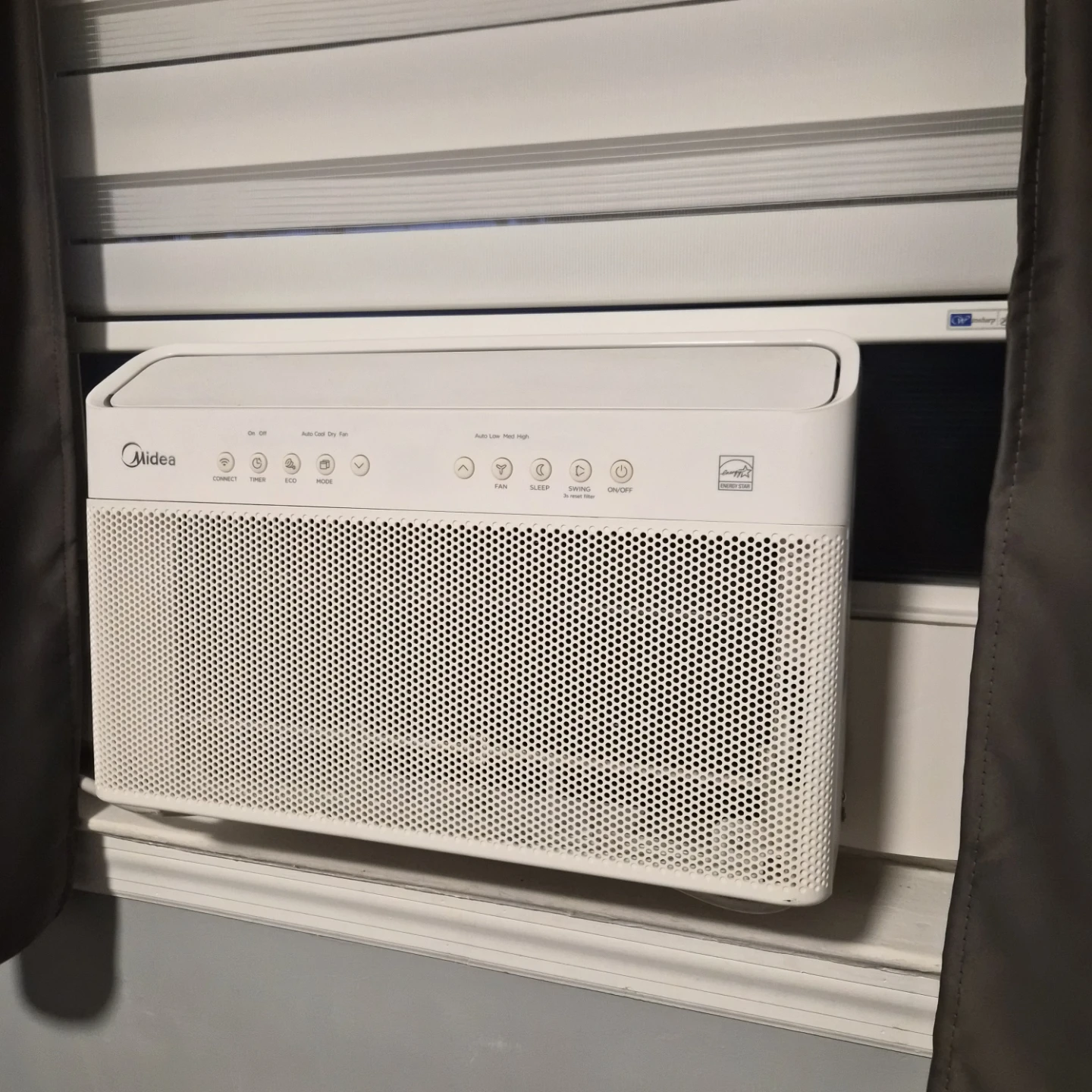 [3 Available] Midea Window AC Units - 10,000 & 12,000 BTU - photo 4