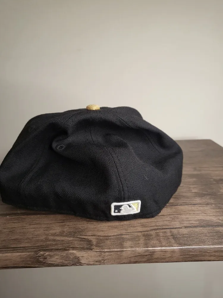 New Era Toronto Blue Jays 59FIFTY Fitted Hat - 7 5/8 image indicator(3)