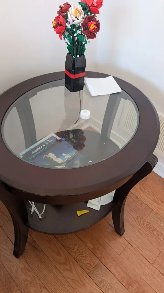 Oval Glass Top Coffee Table with two side tables 🥕 image indicator(2)