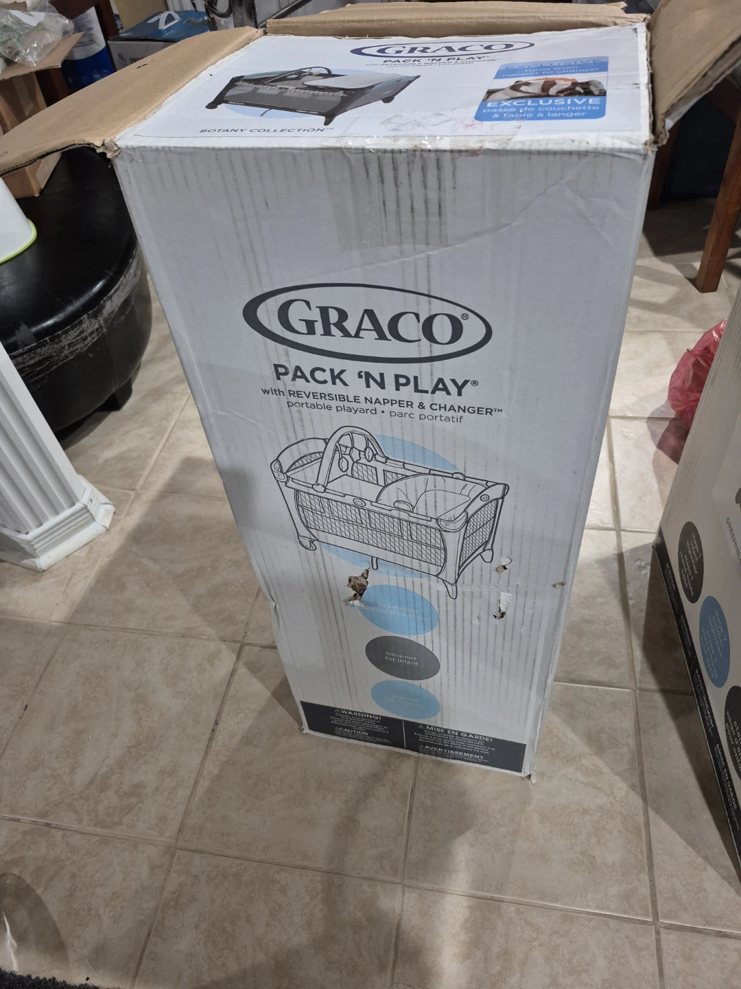 Graco Pack 'n Play Reversible Napper & Changer