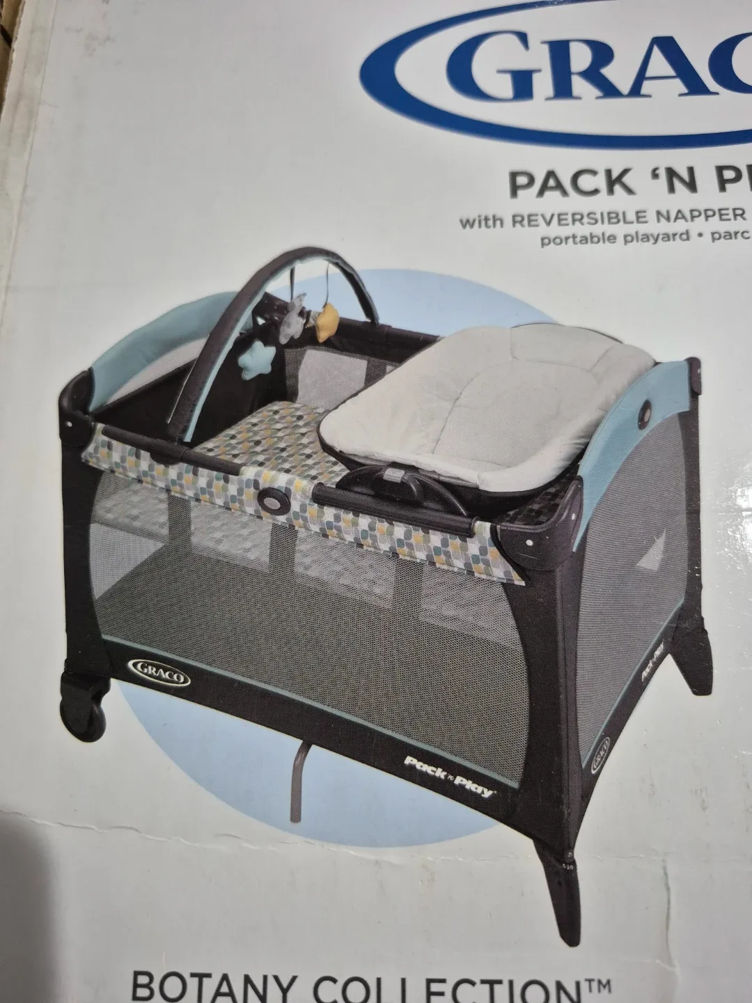 Graco Pack 'n Play Reversible Napper & Changer image indicator(4)