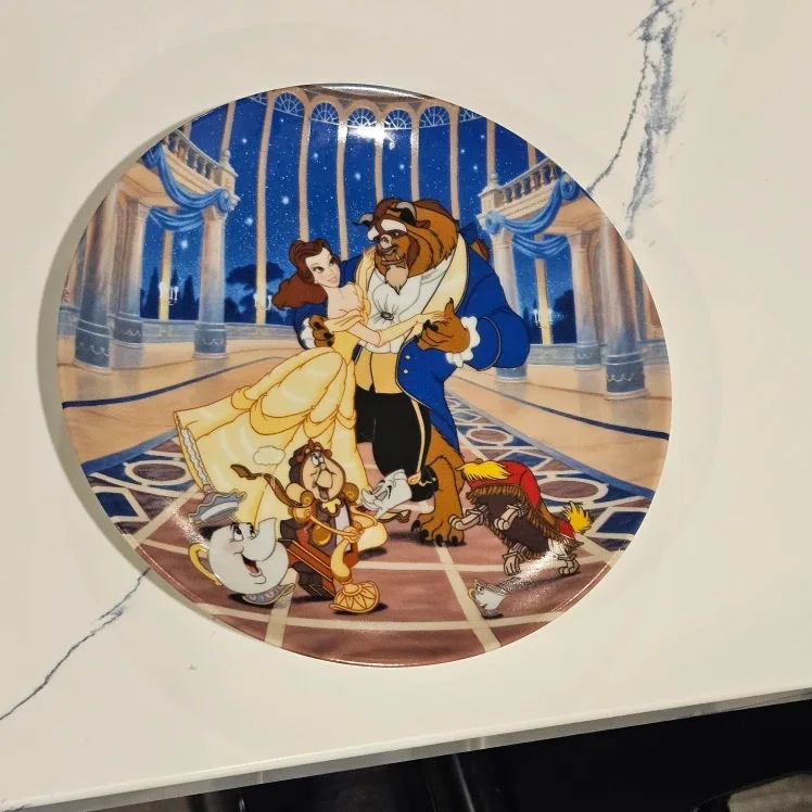 Knowles Disney Beauty & The Beast Plate image indicator(2)