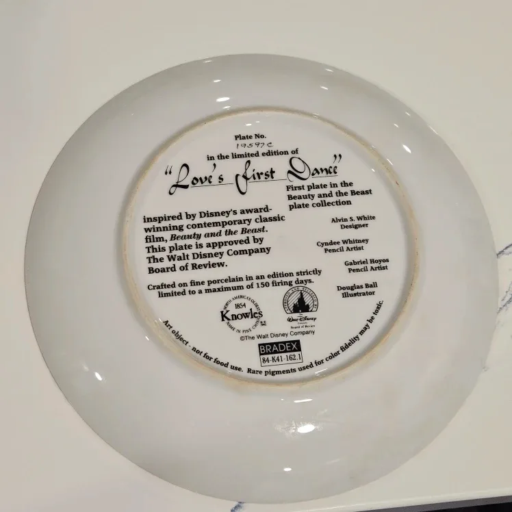 Knowles Disney Beauty & The Beast Plate image indicator(3)
