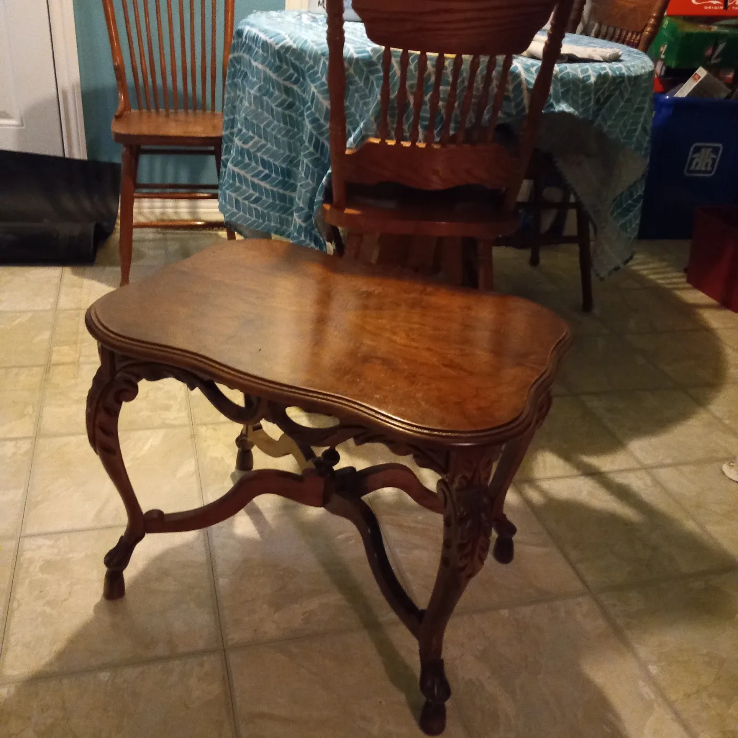 Antique Glass Top Coffee Table image indicator(3)