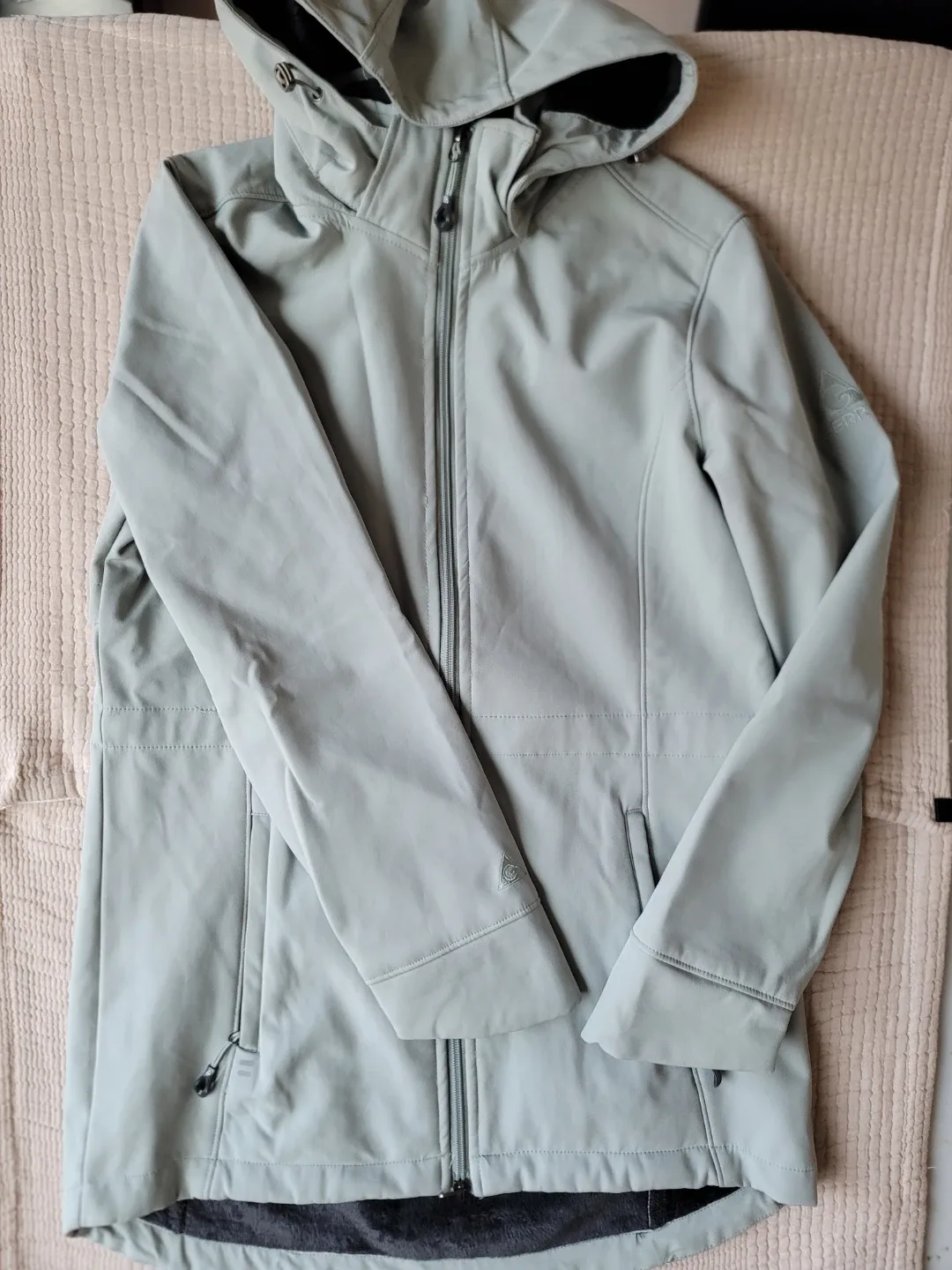 Gerry Women's Softshell Jacket ; Ski & Snow- Light Gray Sz S thumbnail