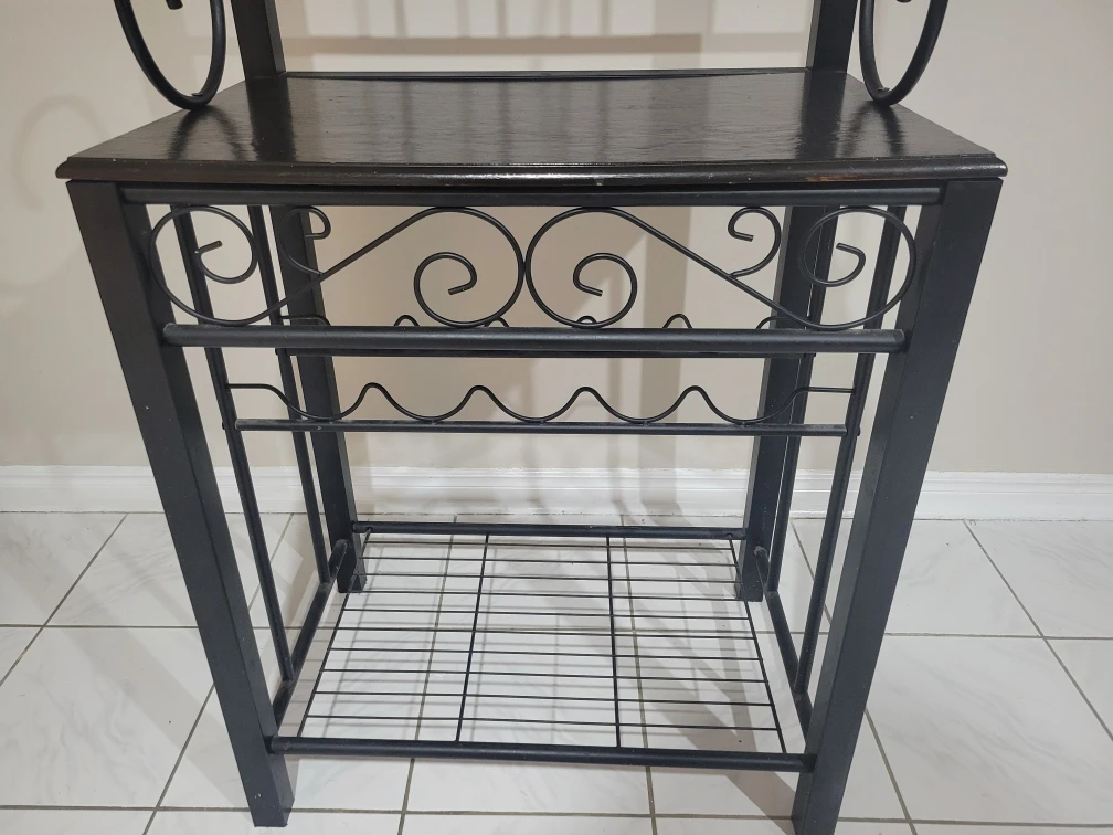 Black Metal Baker's Rack - photo 4