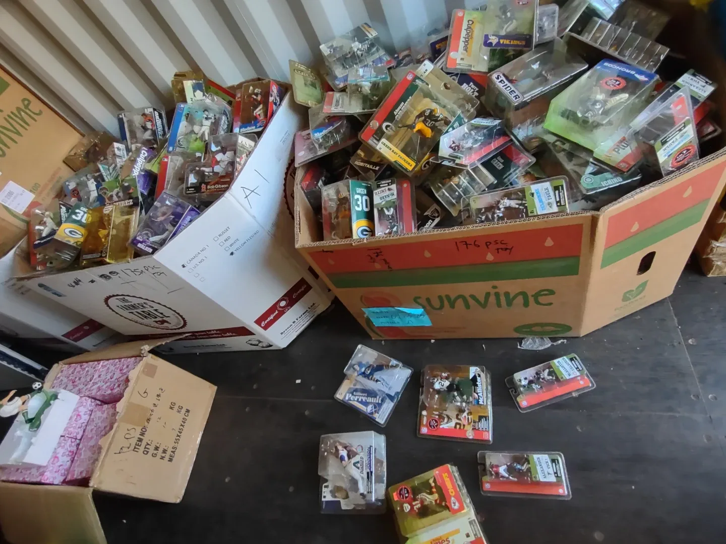 Sports Action Figures - Assorted image indicator(2)