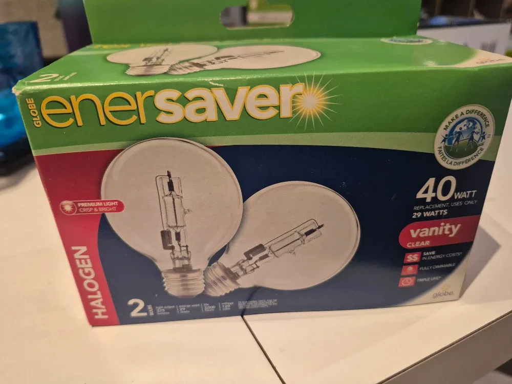 Globe Enersaver 40W Halogen Vanity Bulbs - New