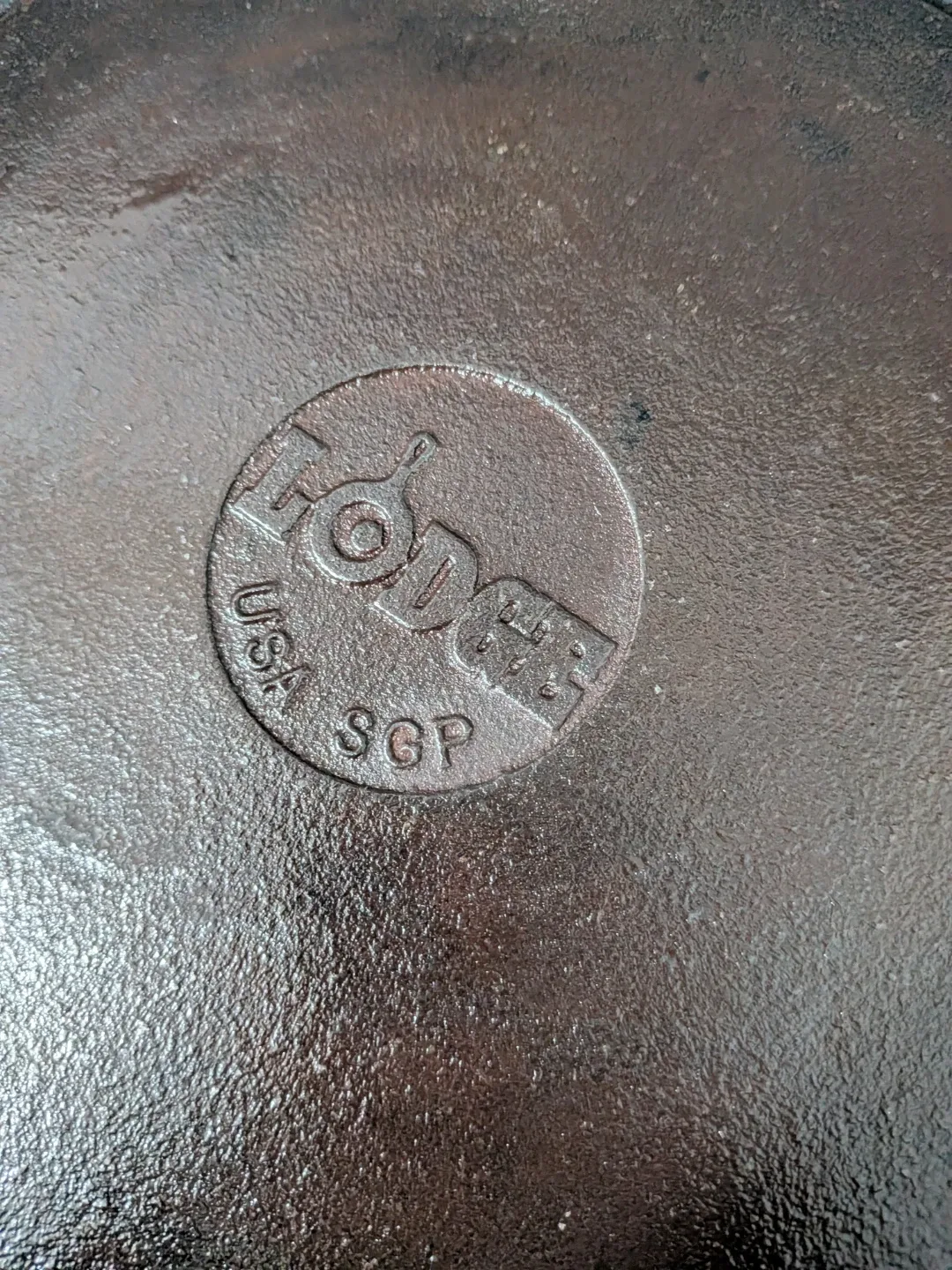 Lodge Cast Iron Grill Pan - Black image indicator(10)