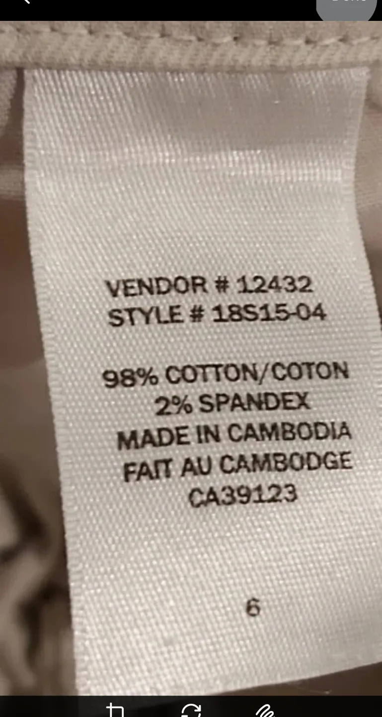 Northern Reflections Essential Khaki Capris - Size 6 image indicator(2)